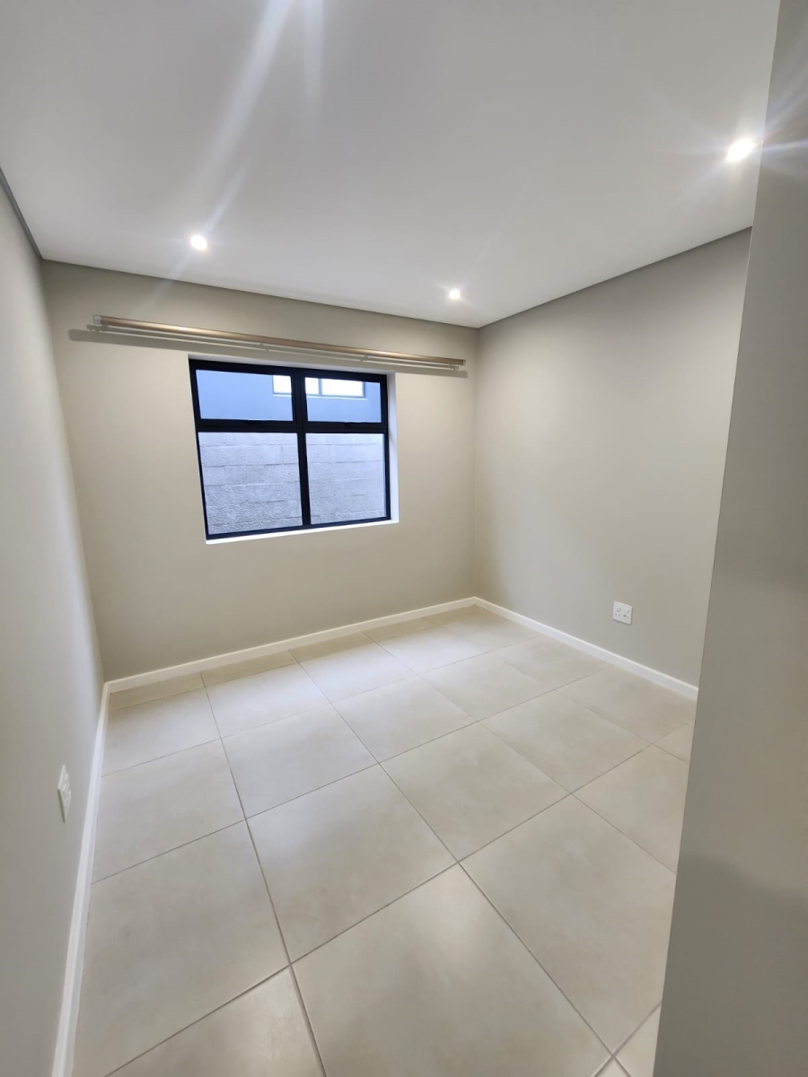 To Let 2 Bedroom Property for Rent in Haasendal Western Cape